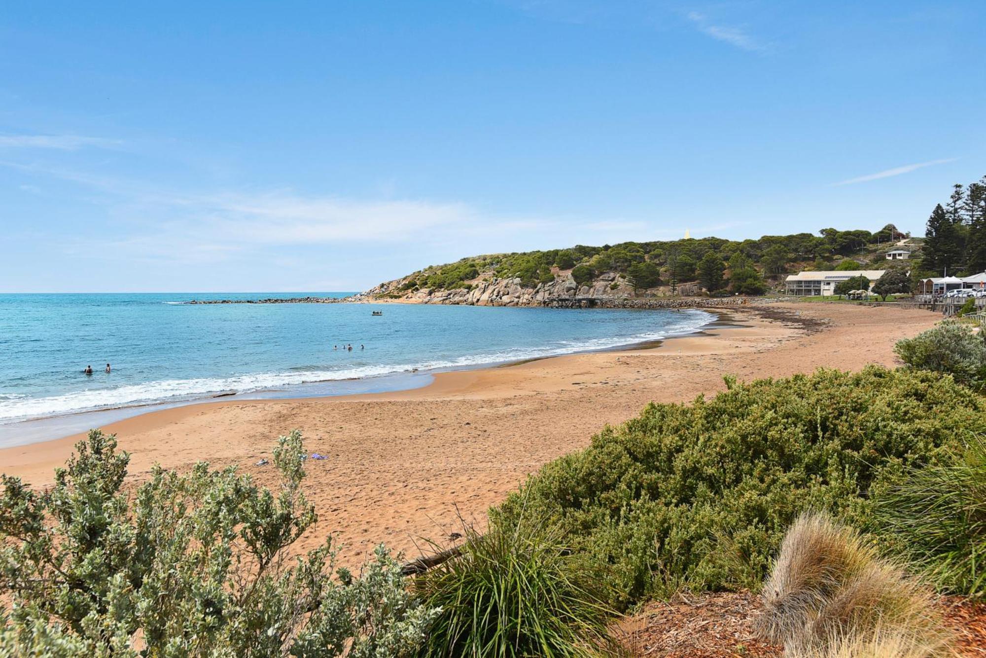 Dolphins Beachfront Apartment No 4 Port Elliot Exterior foto